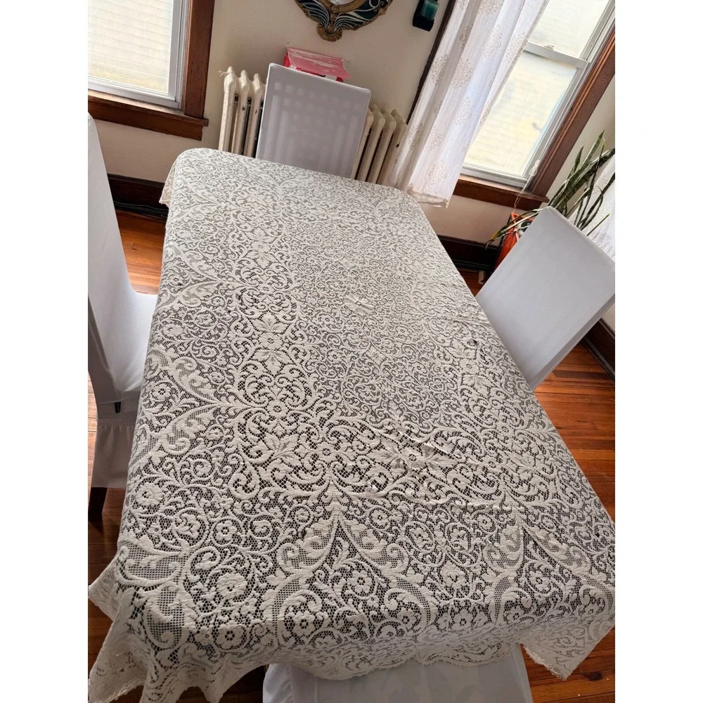 Vintage 1960s Cream Floral Lace Tablecloth‎ Rectangular 64x83 Mid Century Decor